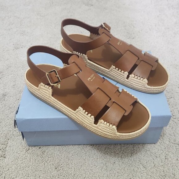 Prada Leather Sandals Women's Size IT 40 - Picture 1 of 9